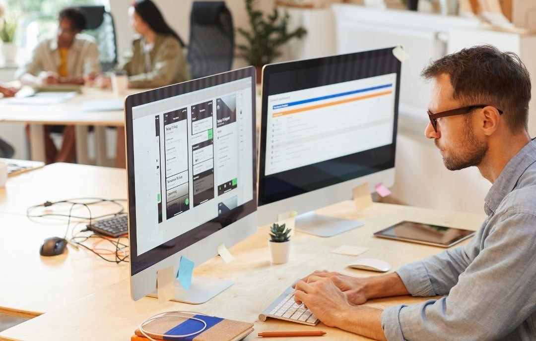 Nearshore software development teams